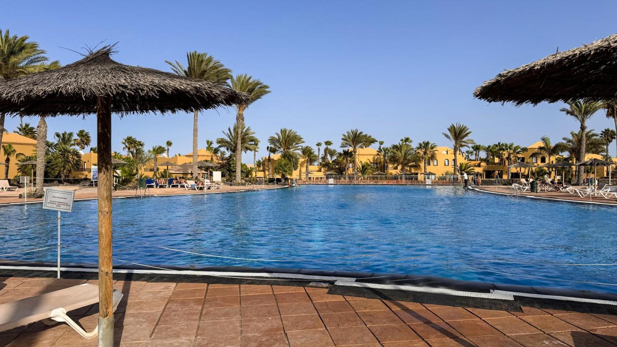 Golden Dream, Swimming Pool And Parking Villa Corralejo Bagian luar foto