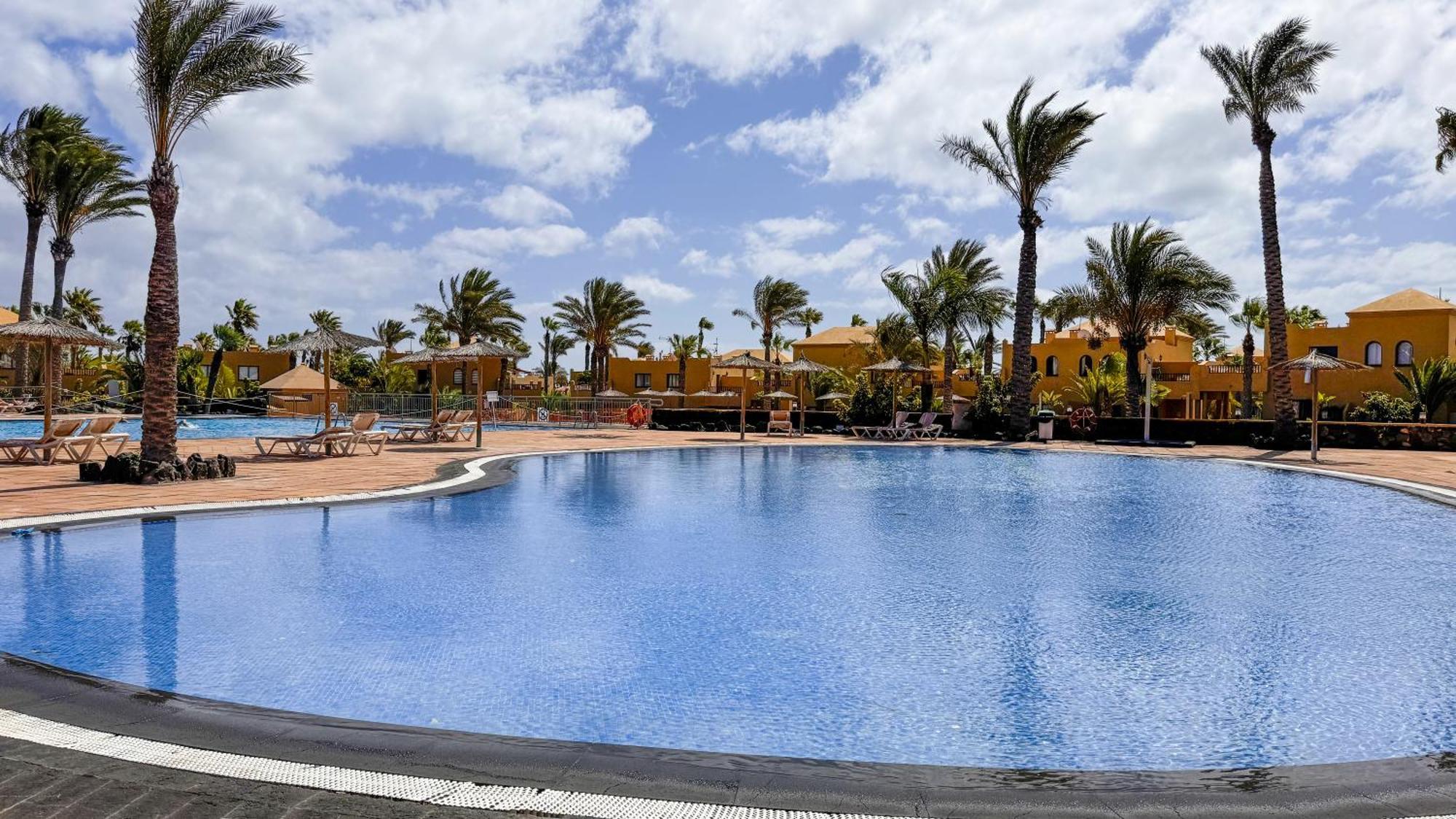 Golden Dream, Swimming Pool And Parking Villa Corralejo Bagian luar foto