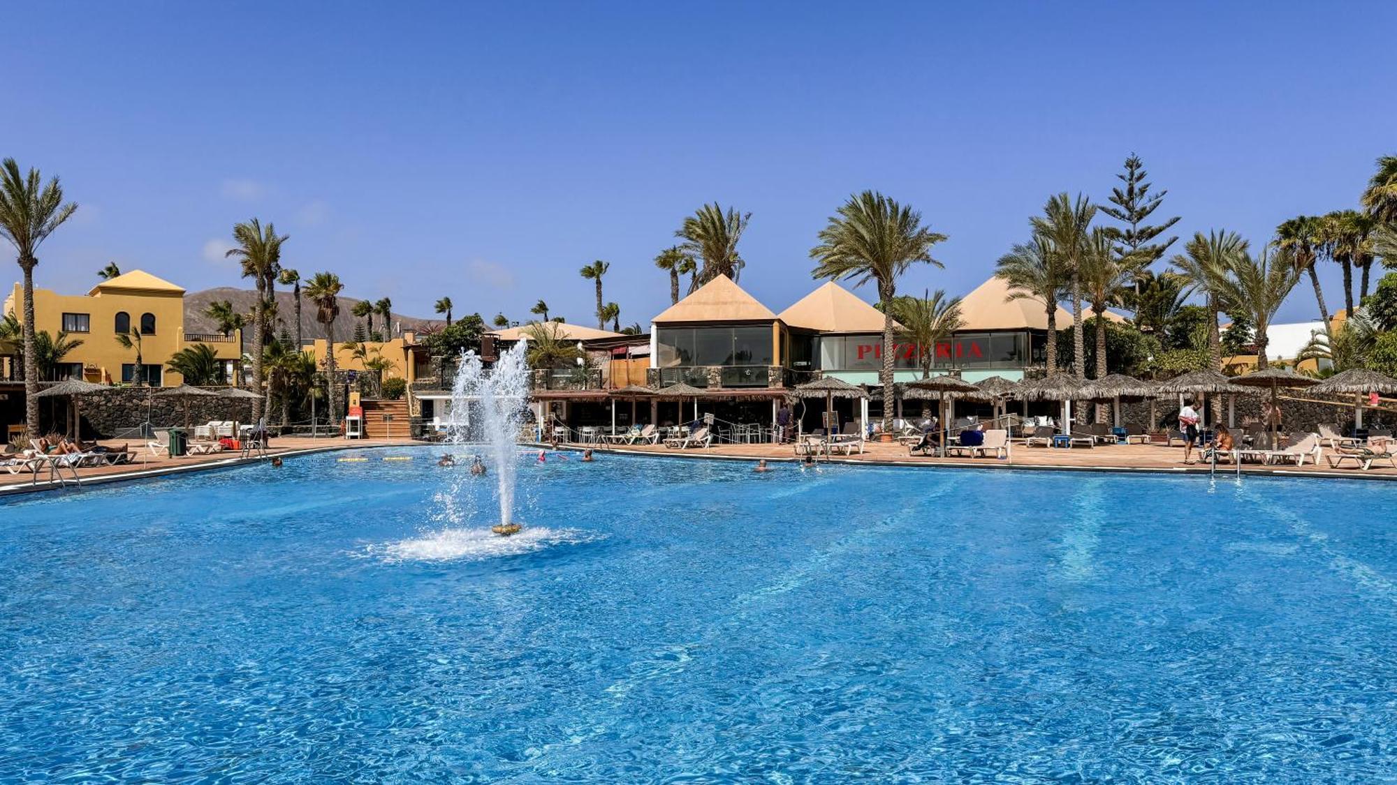 Golden Dream, Swimming Pool And Parking Villa Corralejo Bagian luar foto